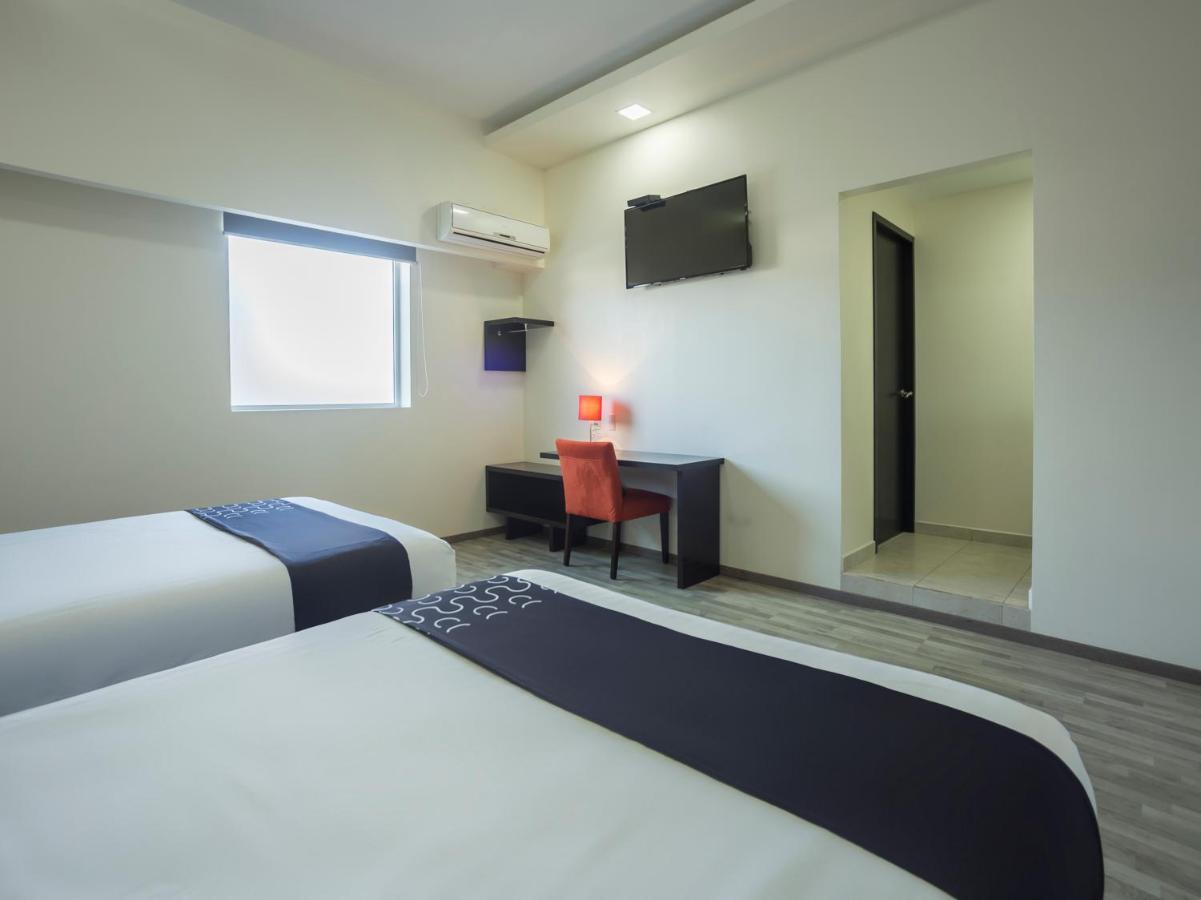 Smart Hotel モンテレー エクステリア 写真